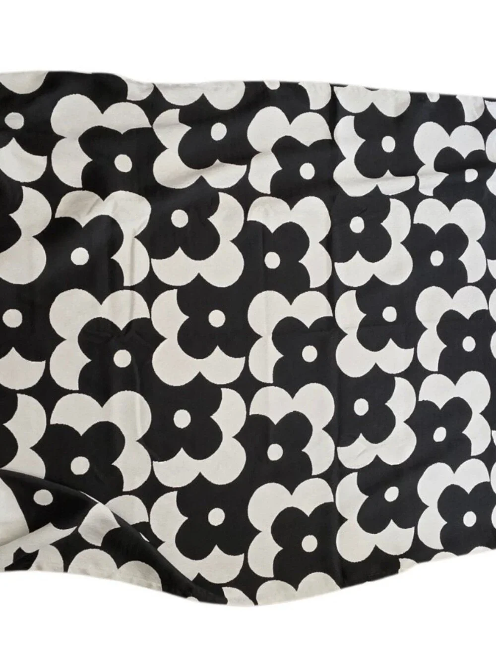 Roomy Reversible Floral Throw Blanket Black White Scandinavian 51x71 NWT
